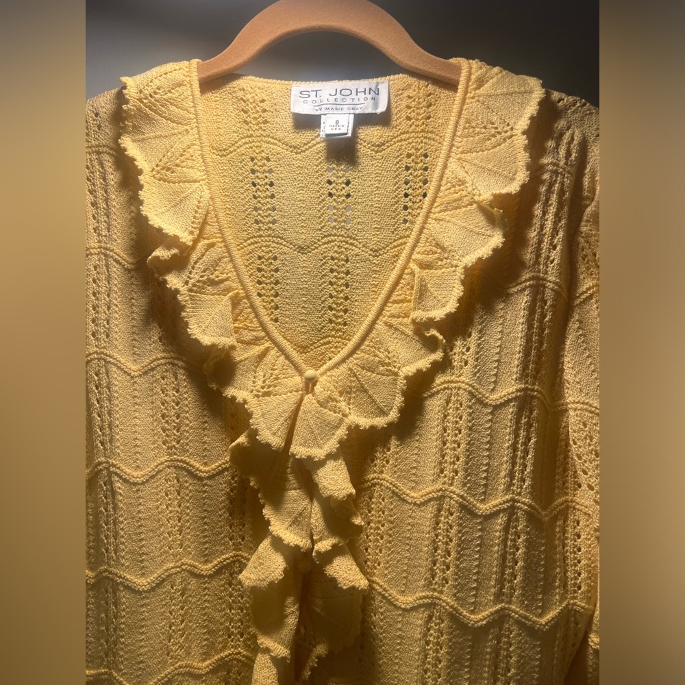 Yellow St. John Collection Size 8 Button Down Swe… - image 2